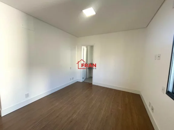 Imagem Apto com 2 Suites mais lavabo no Bairro Córrego Grande.