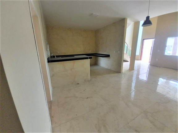 Imagem Casa com 4 Quartos à Venda, 150 m² em Sapiranga-Coité - Fortaleza