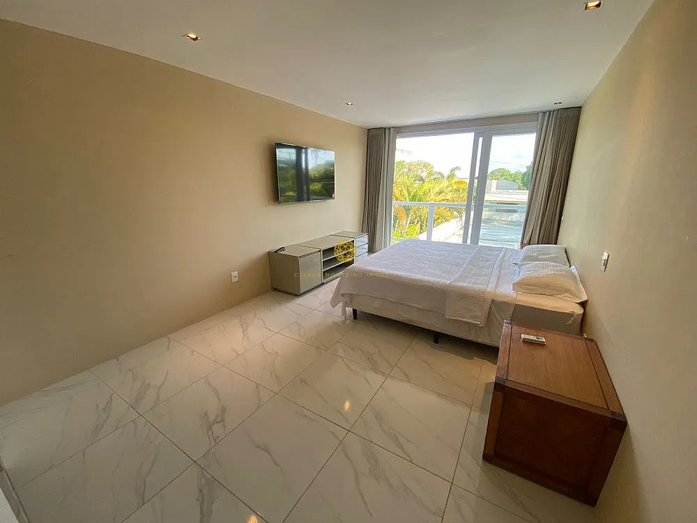 Imagem Mansão de Luxo no Condomínio Interlagos - Camaçari, BA