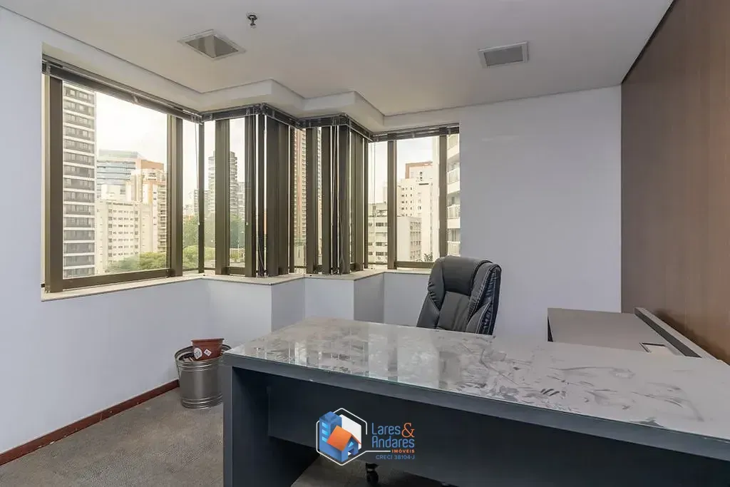 Imagem Sala à venda 3 Vagas 111.7M² Vila Olímpia São Paulo - SP