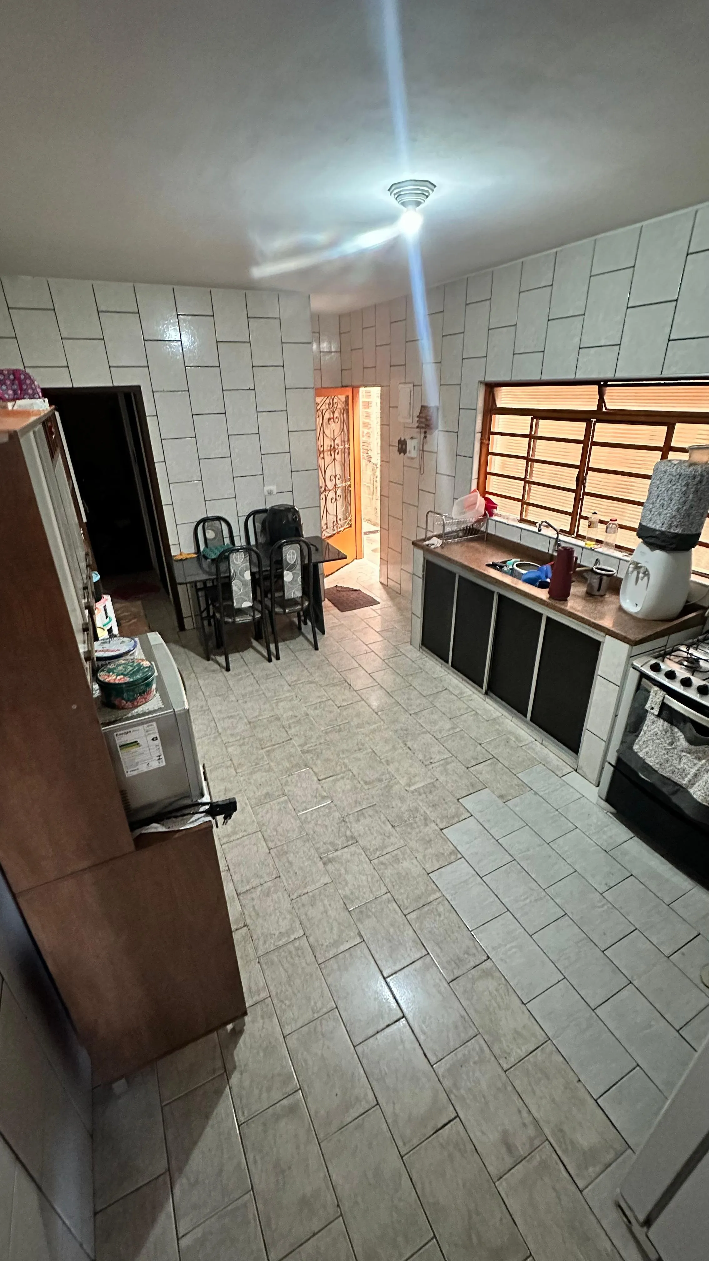 Imagem Espaçoso Sobrado de 3 Andares no Bairro São Conrado