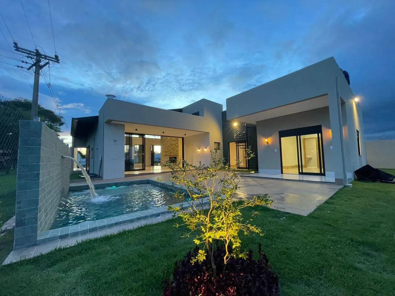 Imagem Casa 3 suítes Condomínio Villagio do Campo
