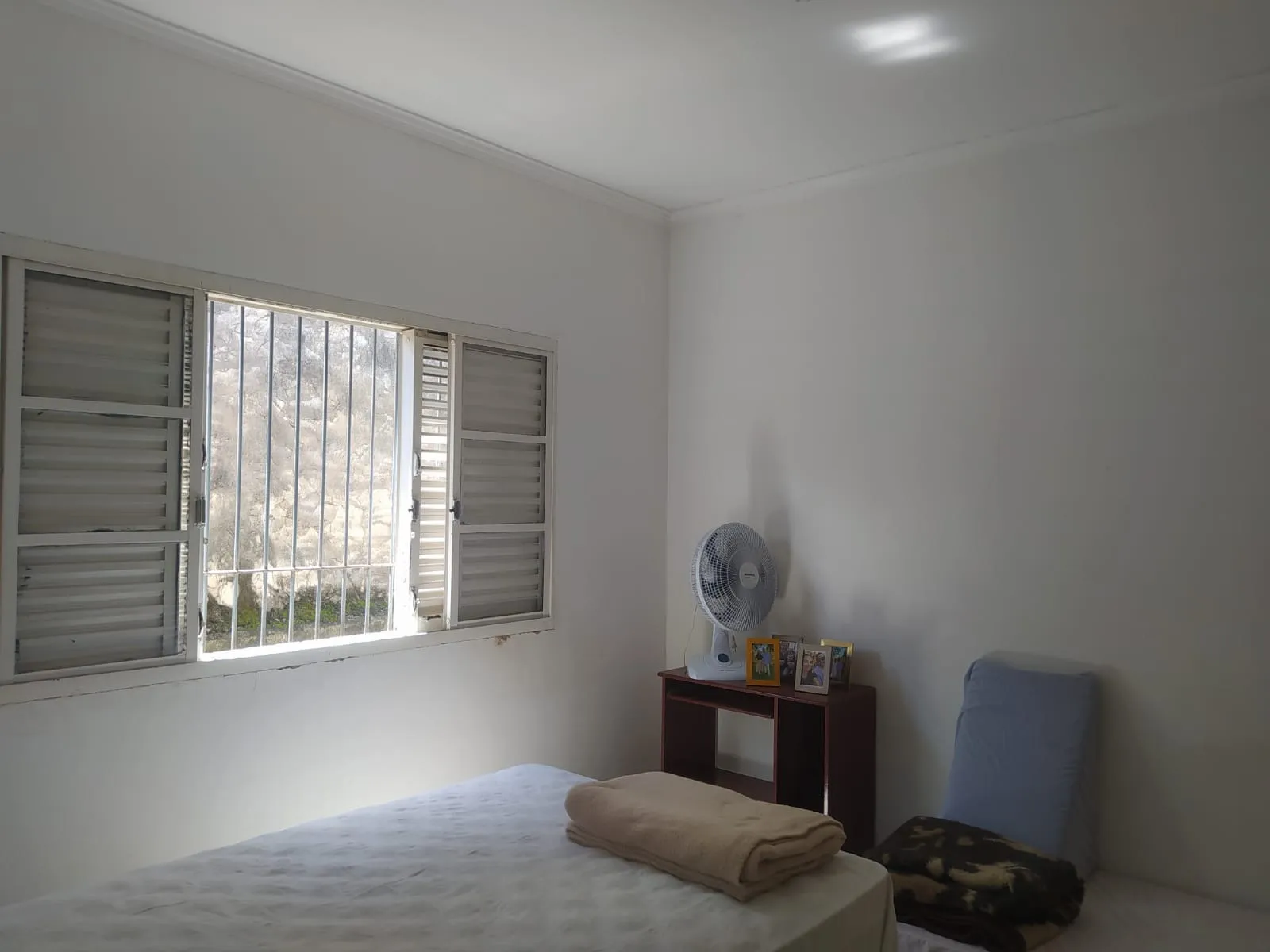 Imagem Linda Casa Térrea no Jardim Sorocaba com 3 Dormitórios e Suíte