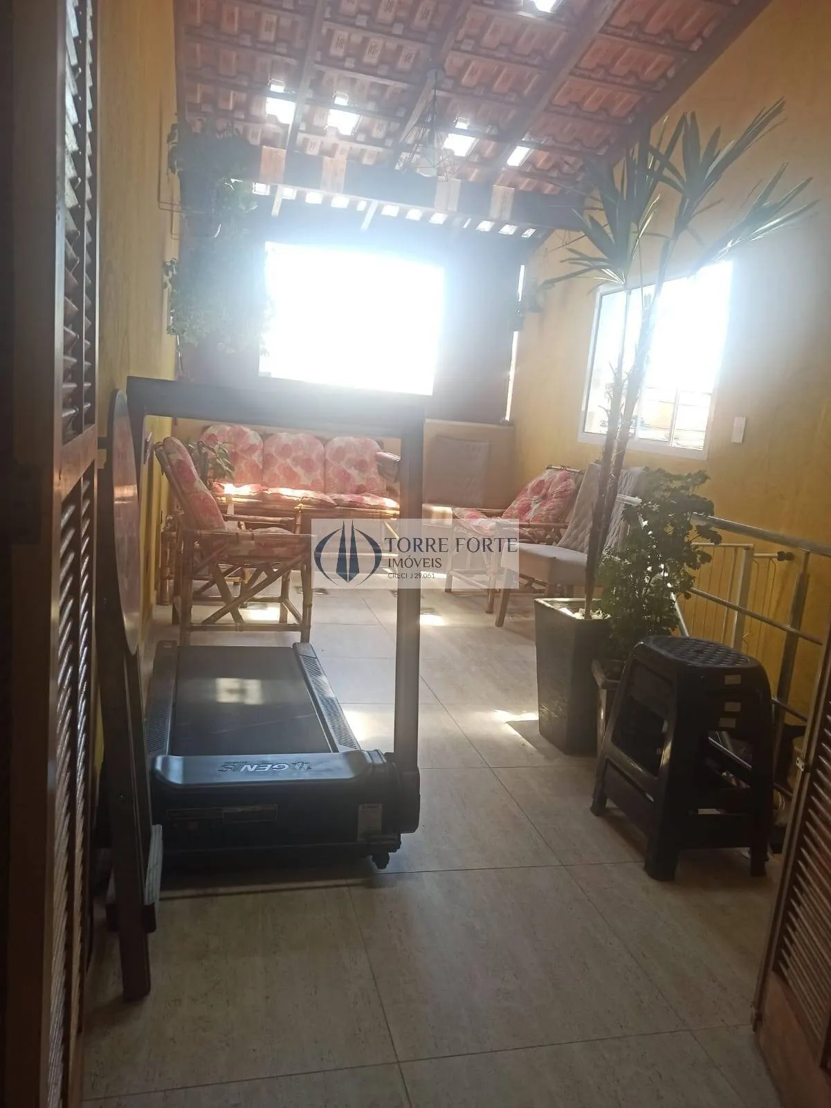 Imagem Sobrado com 2 Quartos e 2 Suites 1 vaga de garagem na Vila Verde.