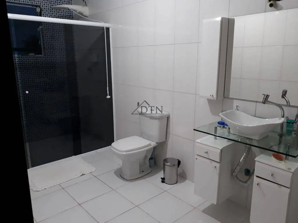 Imagem Casa para Venda em Caraguatatuba, Massaguaçu, 7 dormitórios, 6 suítes, 9 banheiros, 13 vagas