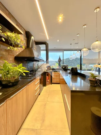 Imagem Casa de Condomínio em Alphaville - Santana de Parnaíba, SP