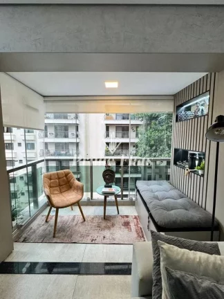 Imagem Flat disponível para locação no Saint Charles Residence Service na Vila Nova Conceição, com 42m², 1 dormitório e 1 vaga