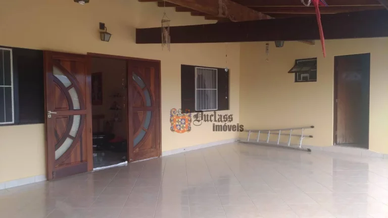 Imagem Sobrado com 3 dormitórios à venda, 180 m² por R$ 450.000 - Morro do Algodão - Caraguatatuba/SP