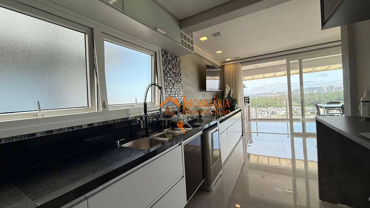 Imagem Sobrado com 5 dormitórios à venda, 450 m² por R$ 3.600.000,00 - Fazenda Rodeio - Mogi das Cruzes/SP