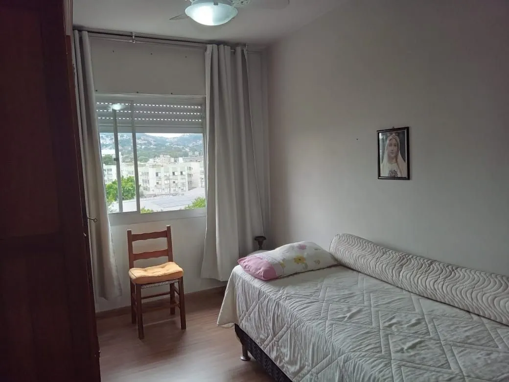 Imagem Apartamento de 3 dormitórios Bairro Teresópolis Porto Alegre RS !
