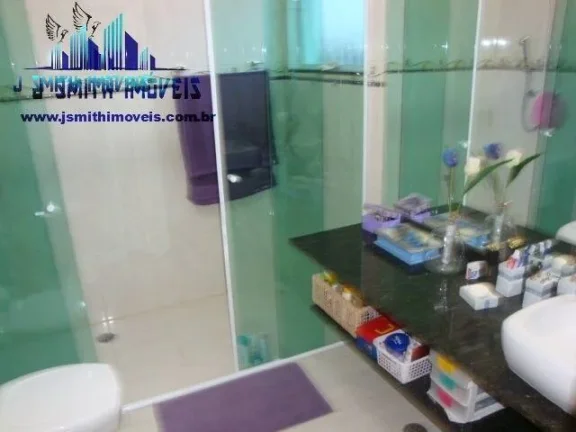 Imagem CASA EM CONDOMÍNIO, 264m², 3 DORMS (1 SUÍTE). CONDOMÍNIO COM LAZER DE CLUBE