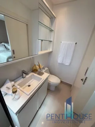 Imagem Apartamento Zona Central para Venda em Balneário Camboriú, CENTRO, 3 dormitórios, 3 suítes, 4 banheiros, 2 vagas
