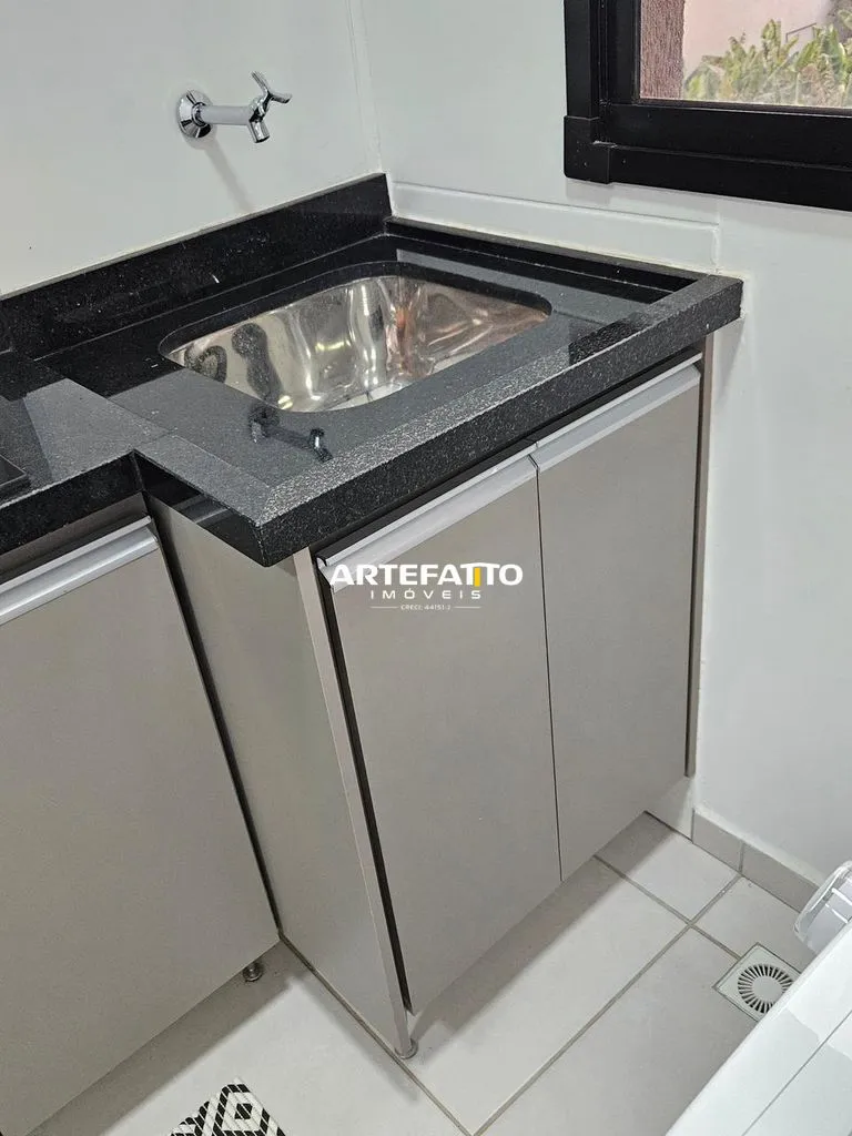 Imagem Vende-se Apartamento Mobiliado no Condomínio Collis