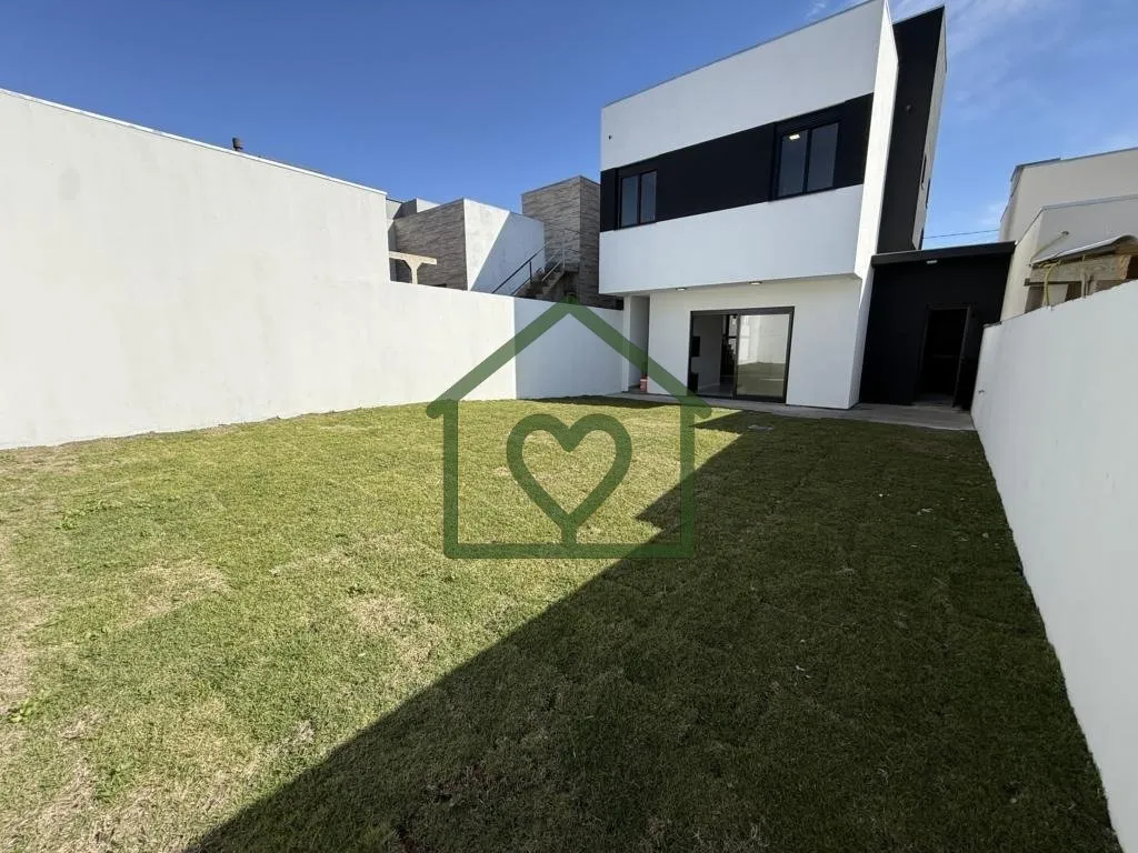 Imagem Oportunidade! Sobrado Novo no Residence Vivare - Centro de Viamão

Descubra o seu novo lar neste be...