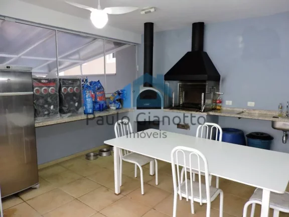 Imagem Casa de Alto Padrão à Venda no Golf Village Granja Viana