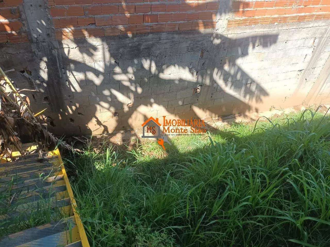 Imagem Terreno à venda, 136 m² por R$ 130.000,00 - Portal dos Gramados - Guarulhos/SP