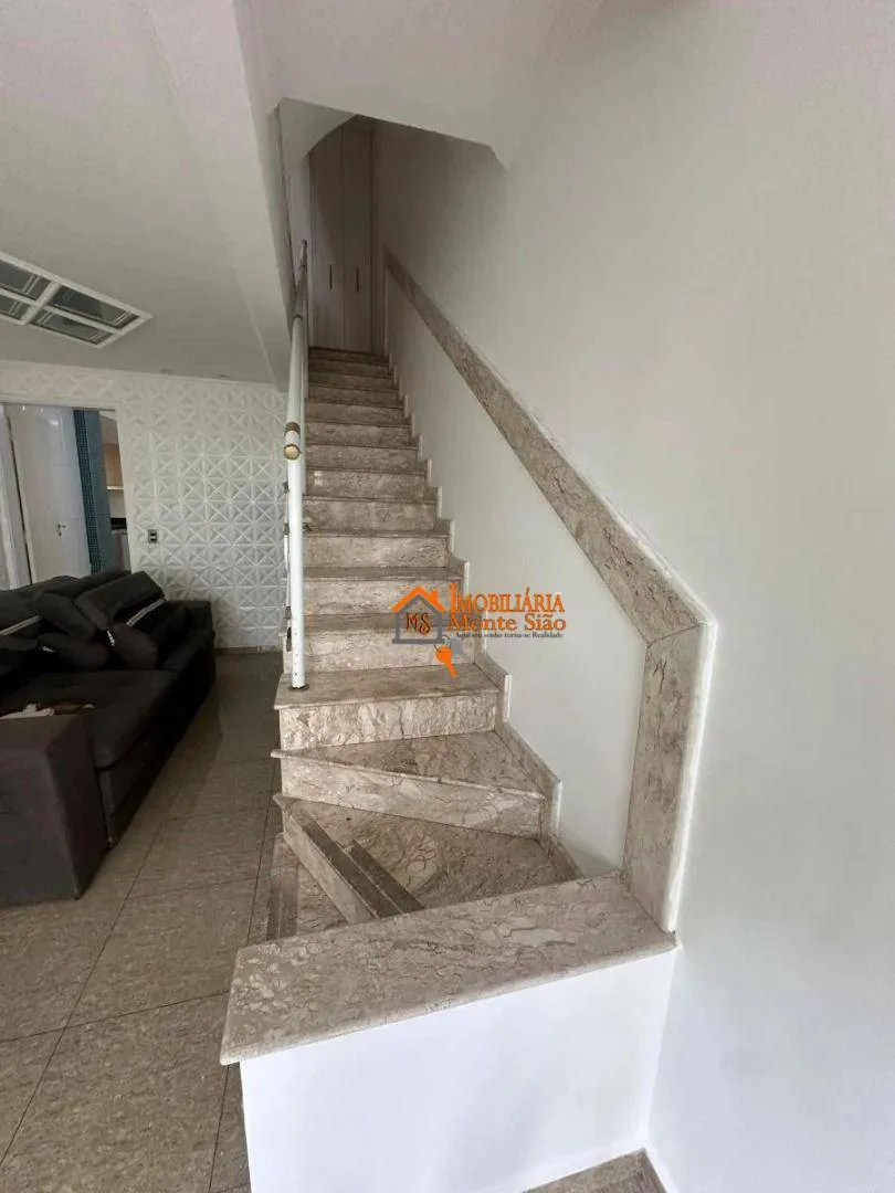 Imagem Casa com 3 dormitórios à venda, 210 m² por R$ 1.700.000,00 - Ponte Grande - Guarulhos/SP
