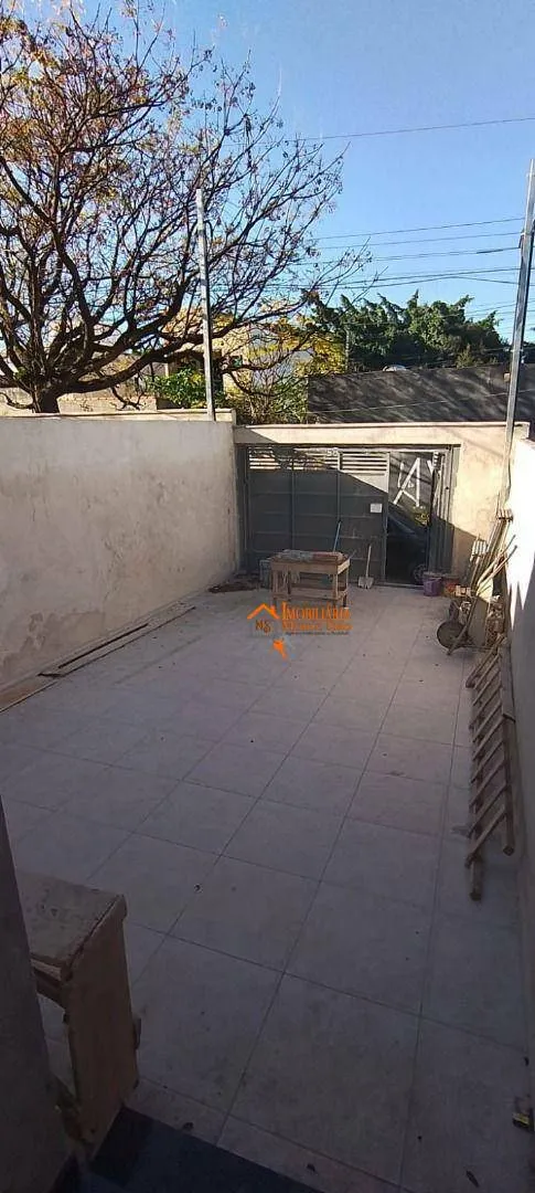 Imagem Sobrado com 3 dormitórios à venda, 140 m² por R$ 800.000,00 - Jardim Santa Clara - Guarulhos/SP