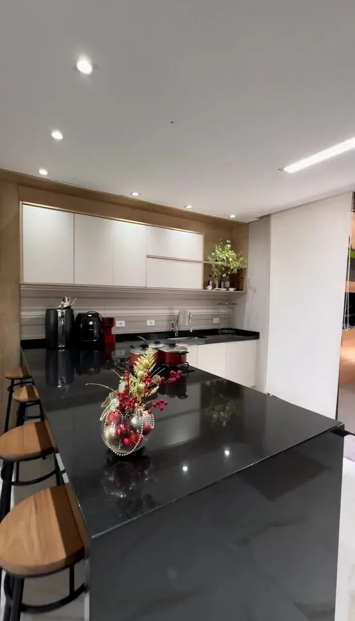 Imagem Casa de Condomínio com 4 Quartos à Venda, 180 m² em Represa - Ribeirão Pires