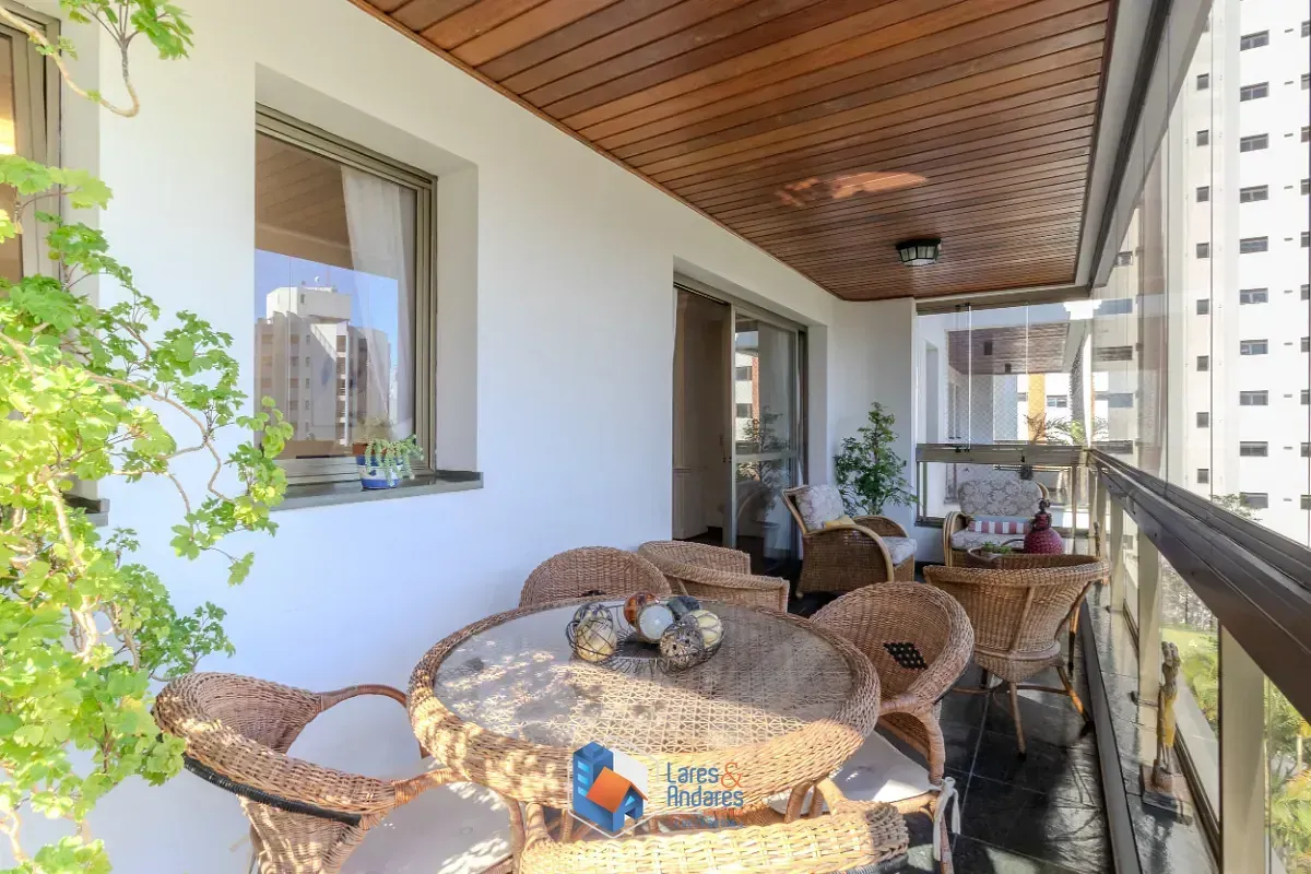 Imagem Apartamento para venda em Vila Suzana com 4 quartos, sendo 3 suítes, 165m²