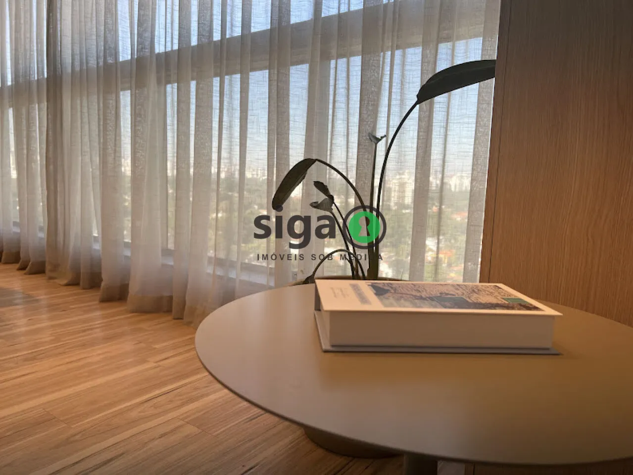 Imagem Apto Mobiliado com 66m² para locação em Pinheiros com 1 suite e 1 vaga