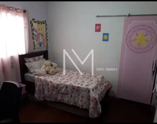 Imagem Casa à Venda 4 Quartos 2 Suítes 180m² - Centro SJC