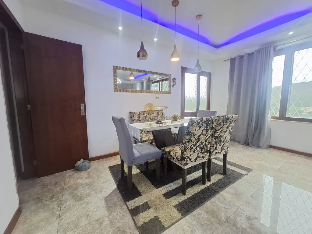 Imagem Casa para Venda em Teresópolis / RJ no bairro Granja Florestal