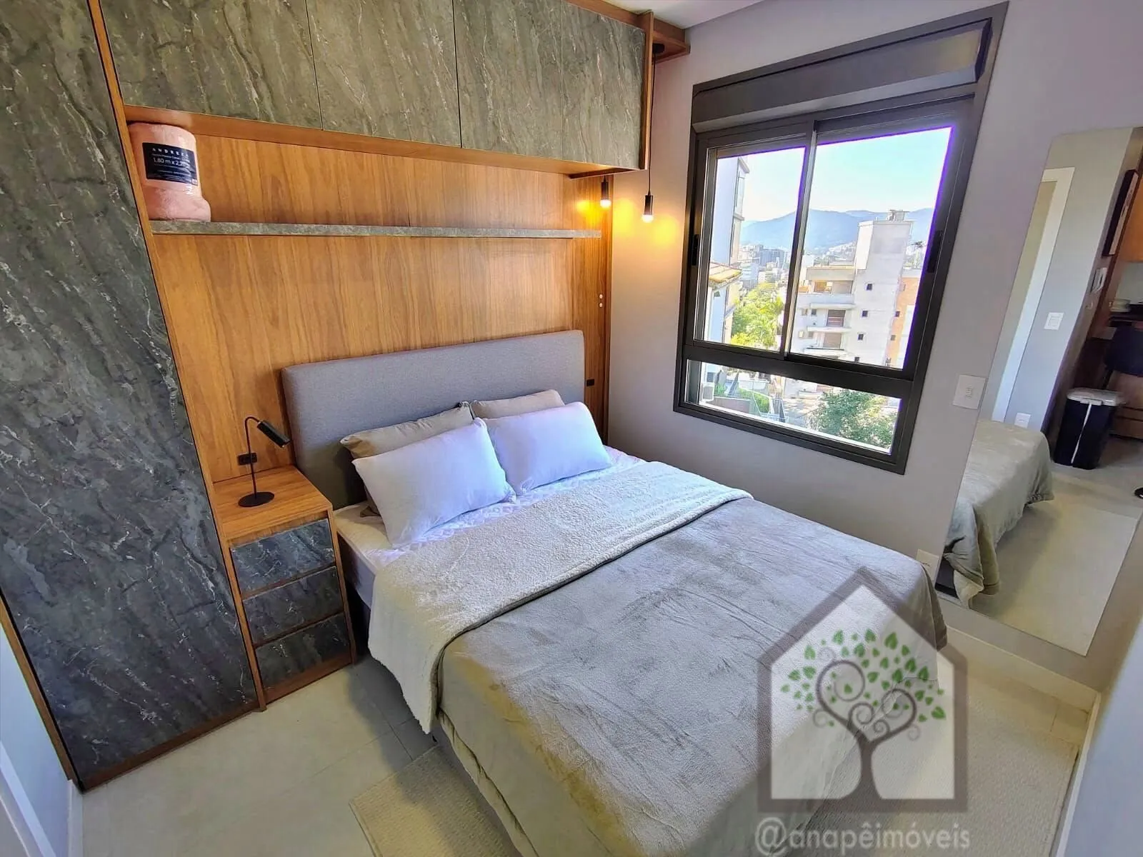 Imagem Studio Mobiliado 22m² na Carvoeira, Próximo à UFSC - Pronto para Morar ou Investir