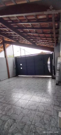 Imagem Casa Geminada à Venda - Maracanã | Praia Grande | 300m da Praia | R$ 450.000