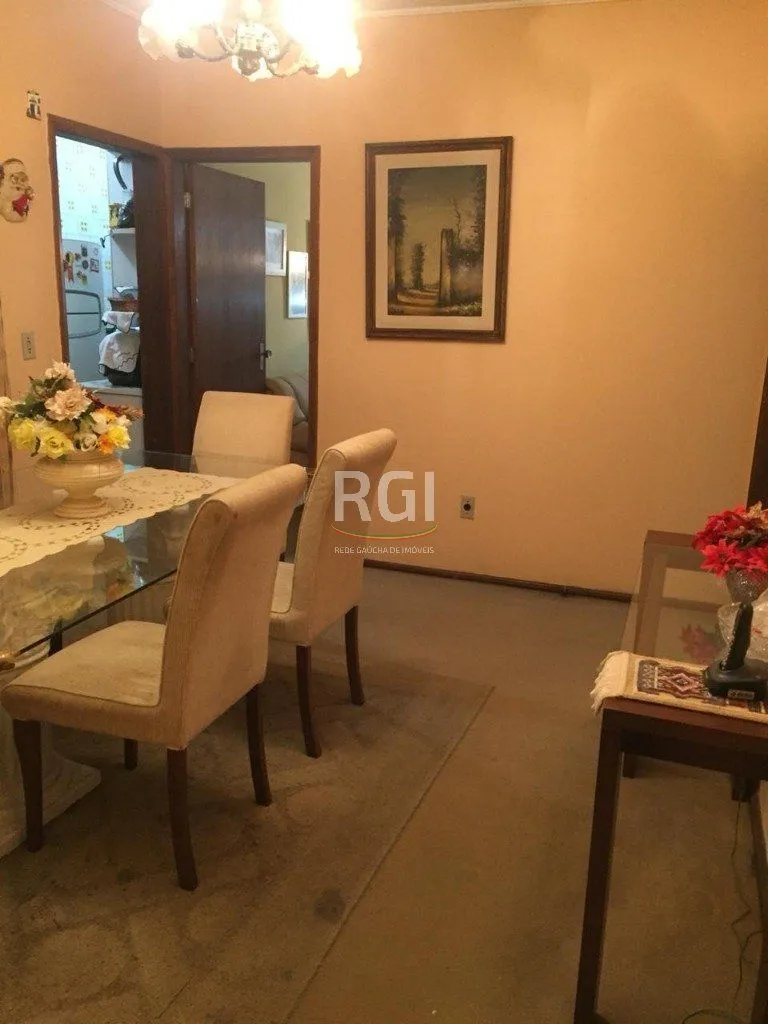Imagem Casa para Venda - 340m², 4 dormitórios, sendo 2 suites, 3 vagas - Jardim Lindóia