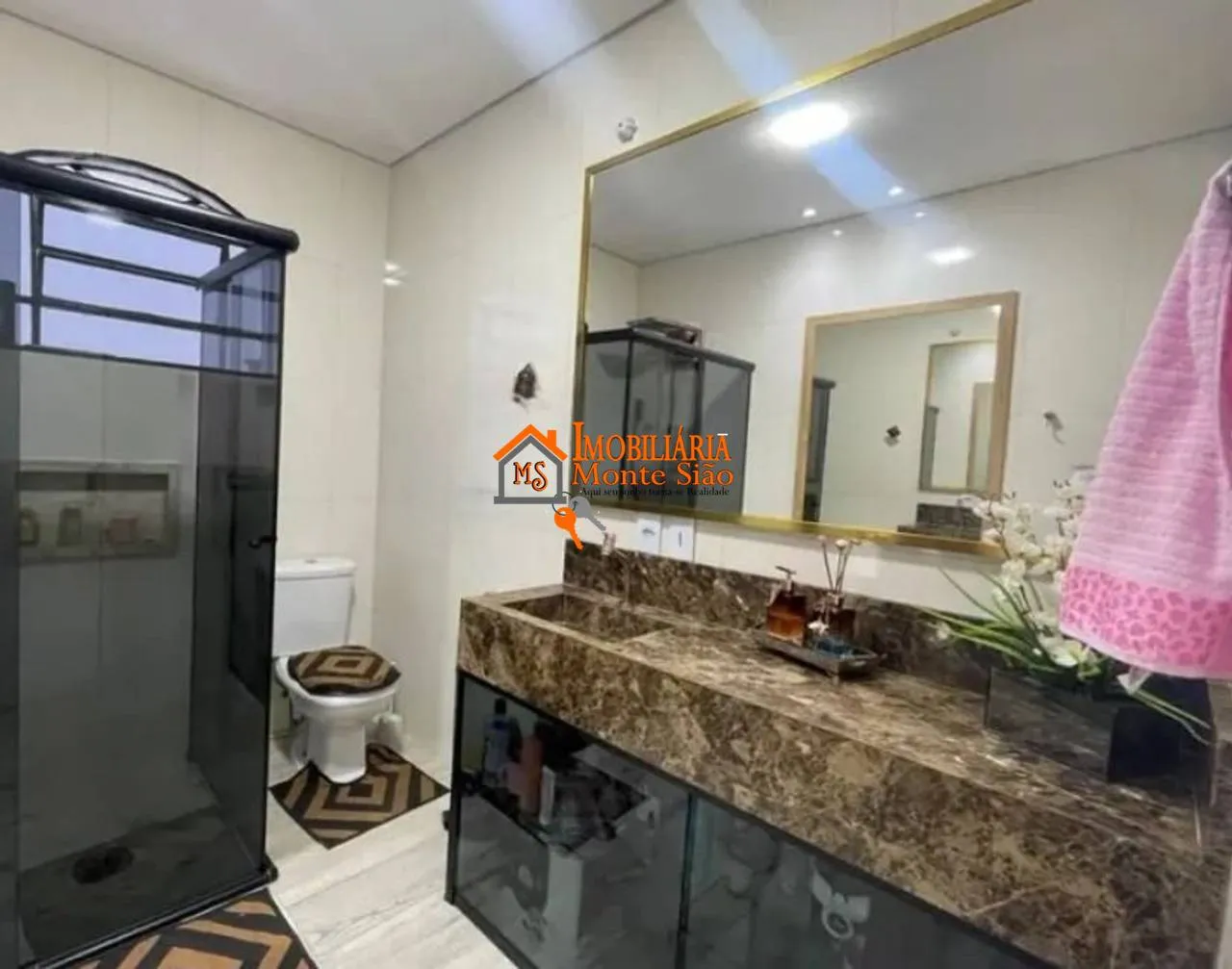 Imagem Sobrado com 3 dormitórios à venda, 302 m² por R$ 1.802.000,00 - Jardim Adriana - Guarulhos/SP