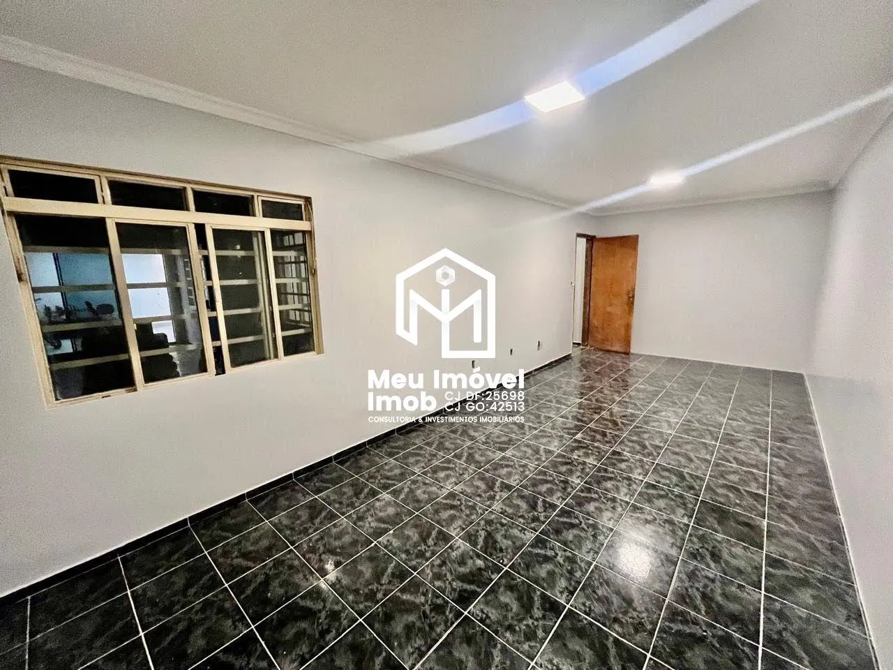 Imagem Casa 3 Quartos 1 Suíte 4 Vagas 740m² Vicente Pires Piscina