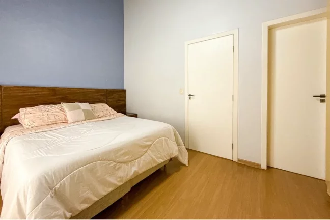 Imagem Casa para venda no bairro Niterói em Canoas
