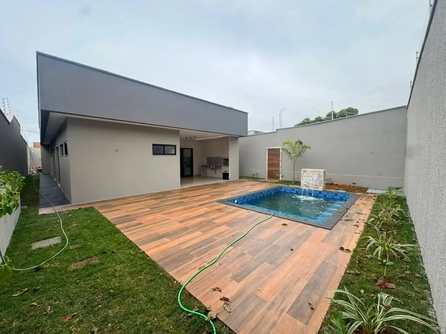 Imagem Casa 3 Suites Sozinha No Lote No Cidade Satelite Sao Luiz