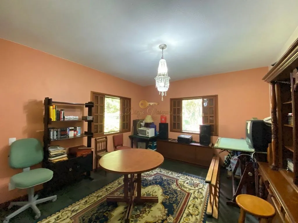 Imagem Casa para Venda em Teresópolis / RJ no bairro Albuquerque
