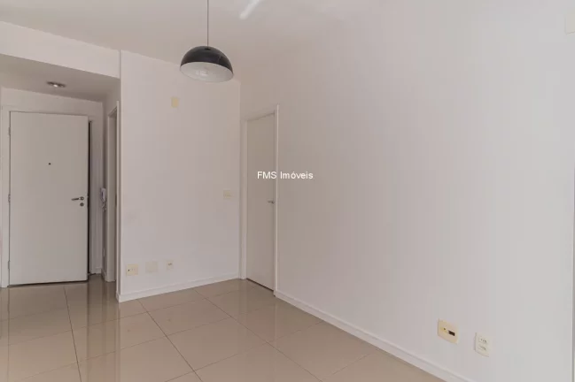 Imagem 1 Dormitório para locação no Brooklin ede 34m² de área. Venha conferir!