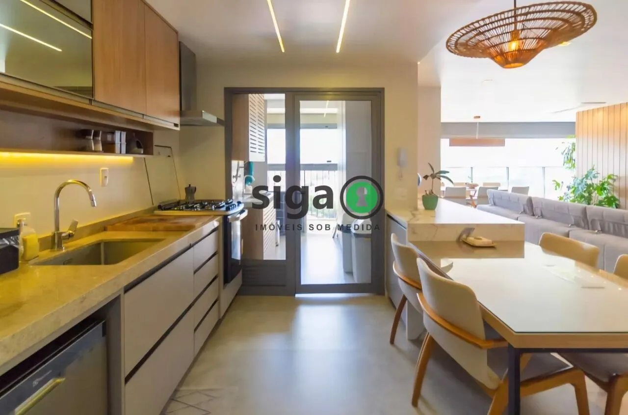 Imagem Apartamento Reformado à Venda no Campo Belo - 125 m² - 3 Suítes - 2 Vagas - Alto Padrão