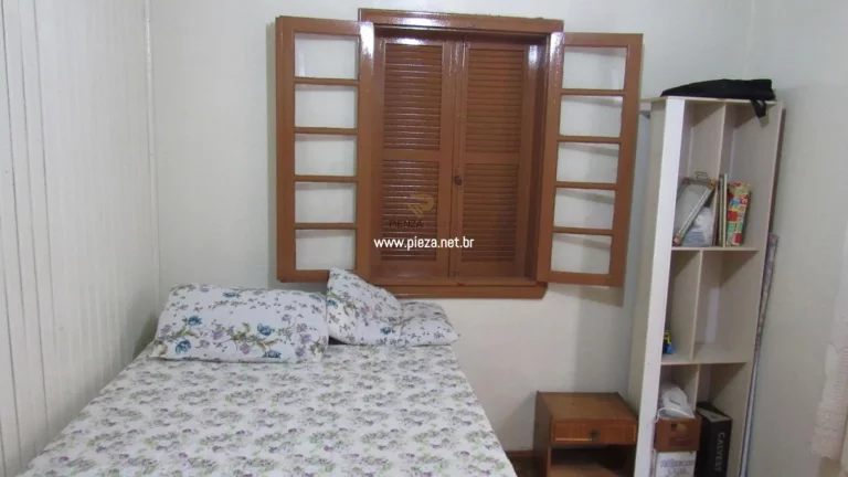 Imagem Casa para Venda em Concórdia, Centro, 4 dormitórios, 2 banheiros