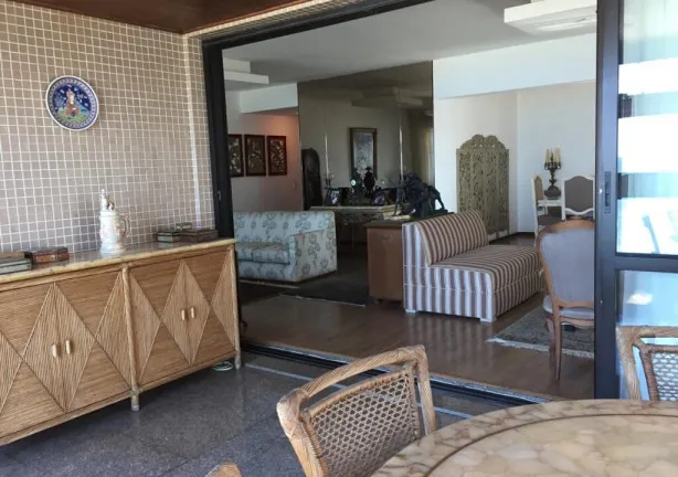 Imagem Apartamento com 4 Quartos à Venda, 247 m² em Barra da Tijuca - Rio de Janeiro