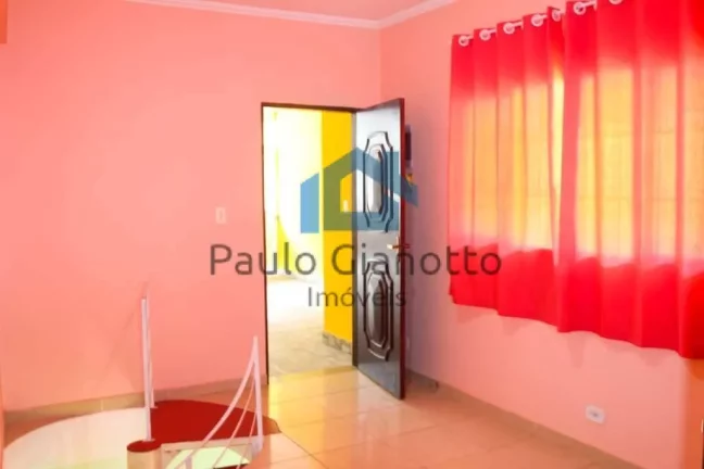Imagem Imóvel à venda com 03 casas independentes em Cotia