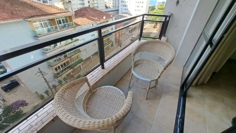 Imagem APARTAMENTO COM 3 DORMITÓRIOS, 2 VAGAS, PRÉDIO COM PISCINA E CHURRASQUEIRA.