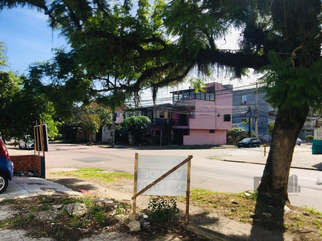 Imagem TERRRENO DE ESQUINA COM 8,80 DE FRENTE E 32,50 DE FRENTE A FUNDOS