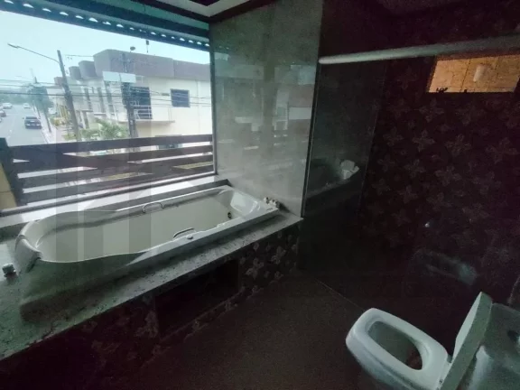 Imagem CASAL IMÓVEIS ALUGA / VENDE SOBRADO 5/4 - 3 SUÍTES CIDADE JARDIM 2
