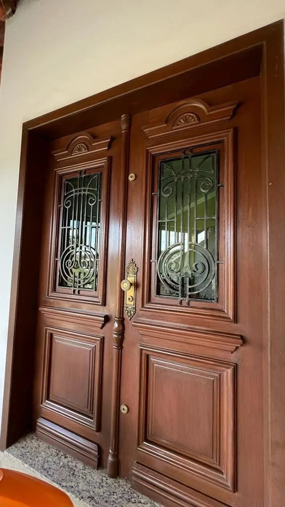 Imagem Charmosa Casa no Coração de Piedade - Conforto e Elegância em Cada Detalhe