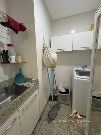 Imagem Apto de 3 Quartos, sendo 1 suite com closet - Cidade Nobre