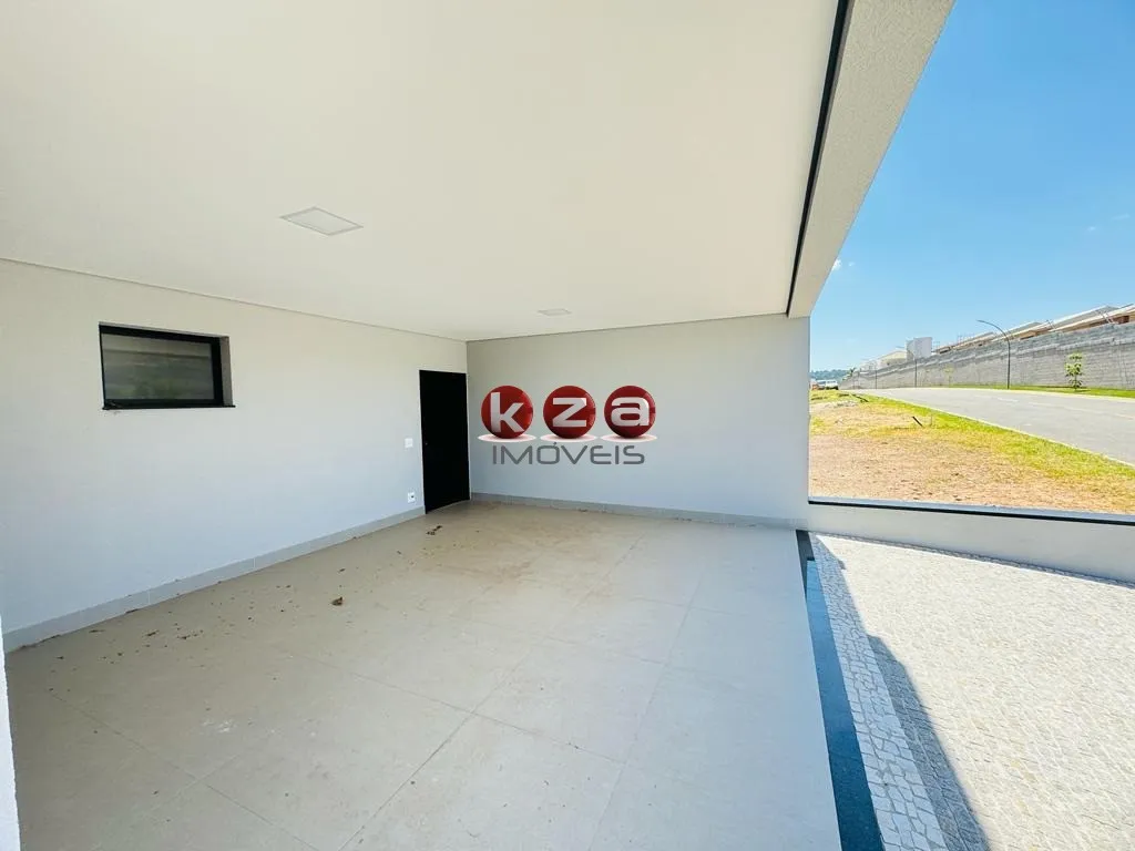 Imagem Imperdível casa em condomínio à venda em Valinhos-SP, Vila Capuava: 3 quartos, 3 suítes, 3 salas, 5 banheiros, 4 vagas de garagem, 280,00 m²!
