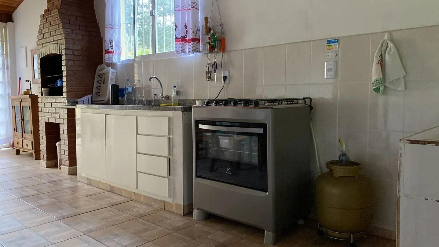 Imagem Sítio à venda 3 Quartos, 1 Vaga, 6,1276 ha, Zona Rural, Silveiras - SP