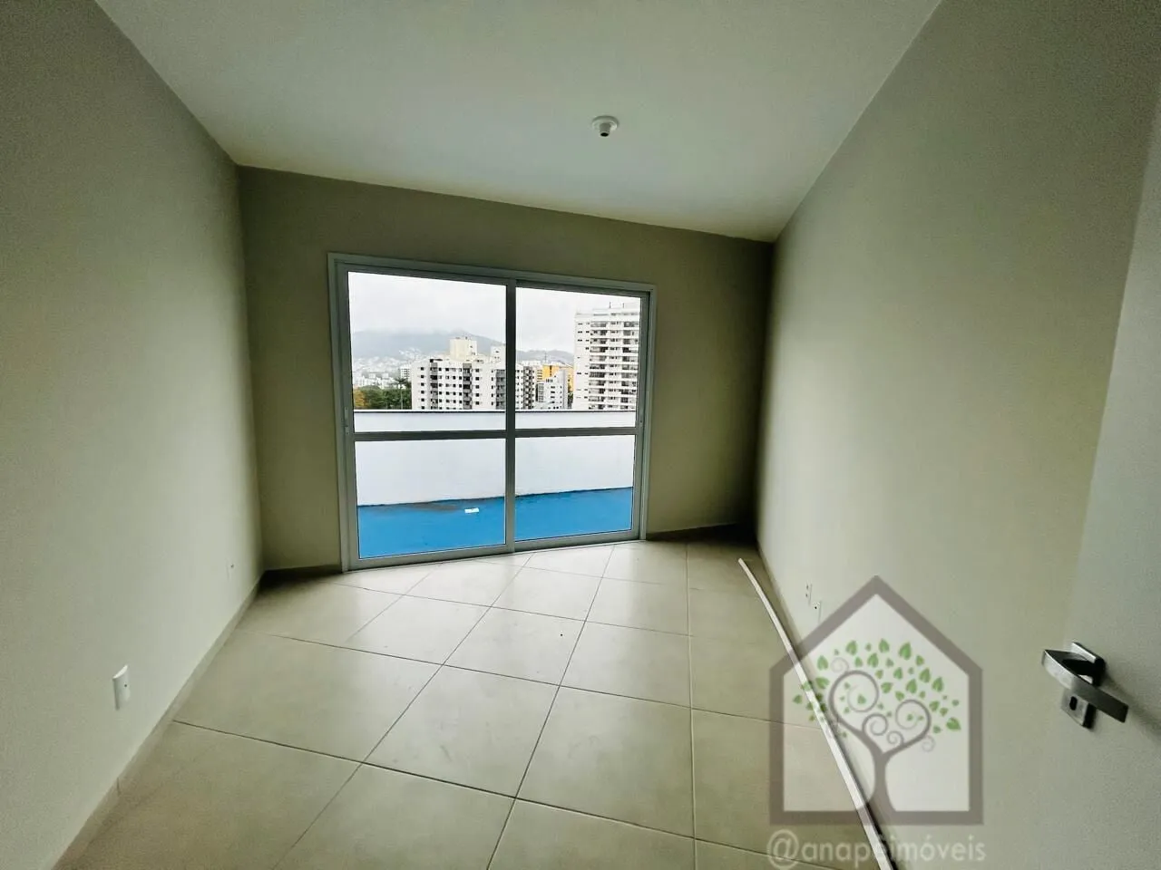 Imagem Cobertura duplex à venda no Itacorubi, nova, pronta para morar e financiável