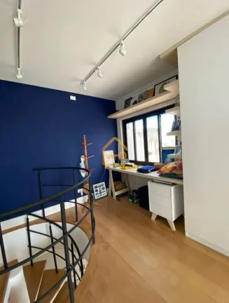 Imagem Cobertura Duplex, 3 dormitórios (2 suítes) 2 vagas. Edf. Solar Aquárius