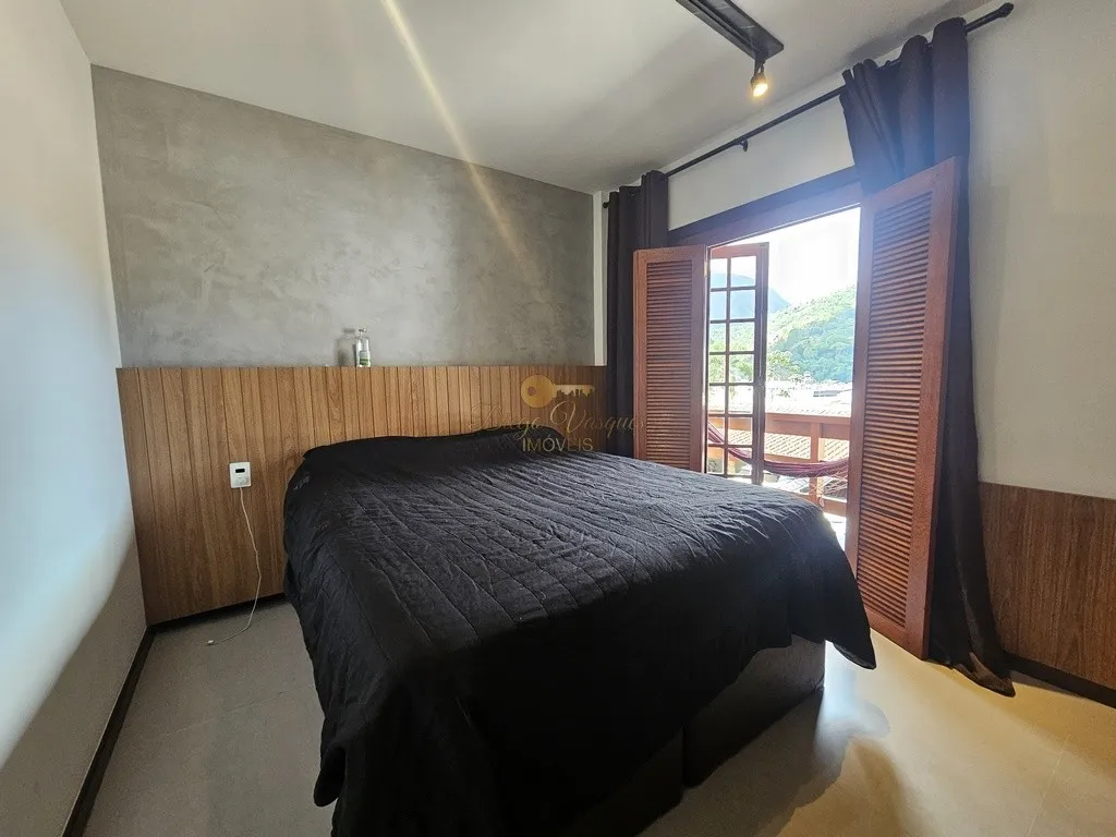 Imagem Casa em Condomínio para Venda em Teresópolis / RJ no bairro Bom Retiro